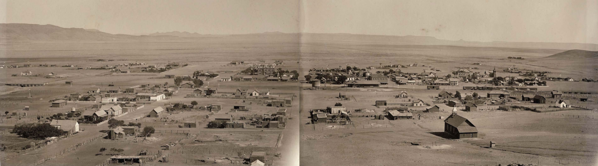 Alpine in 1904, viewed from A Mountain. The two sections included in the National Register of Historic Places registration form have been joined here to show the complete panorama.